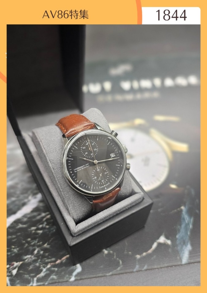 AV86 ⌚1844 Chronographのご紹介 🎁(購入特典あり)