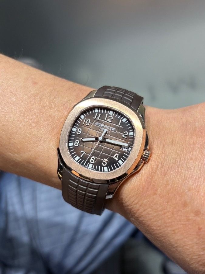 PATEK PHILIPPE AQUANAUT Ref.5167R-001✨