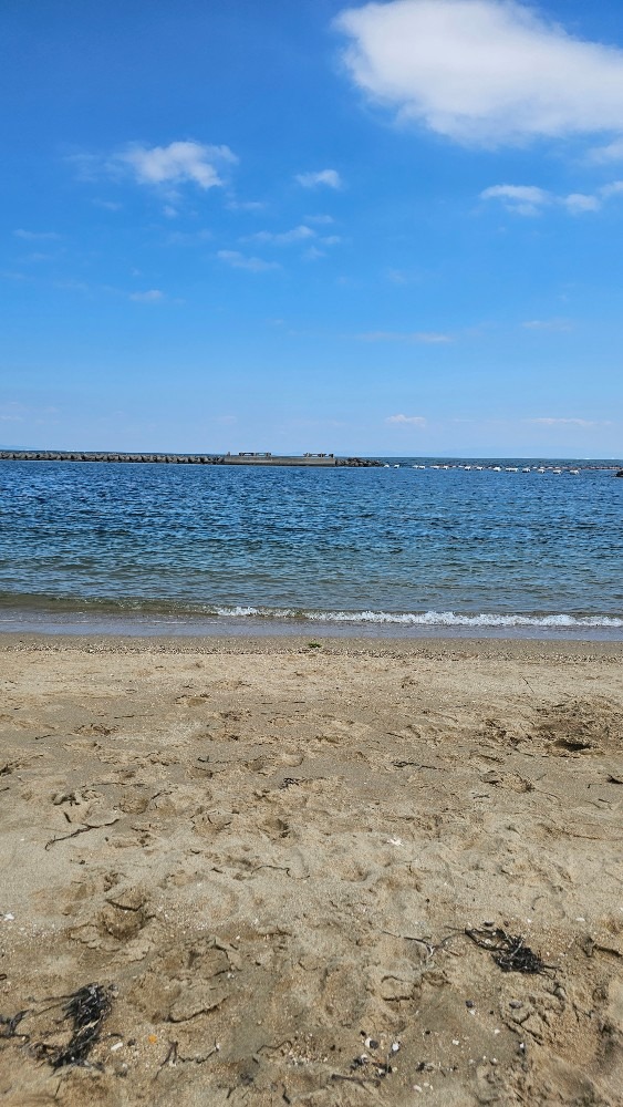 海は広いな〜時計ほしい〜