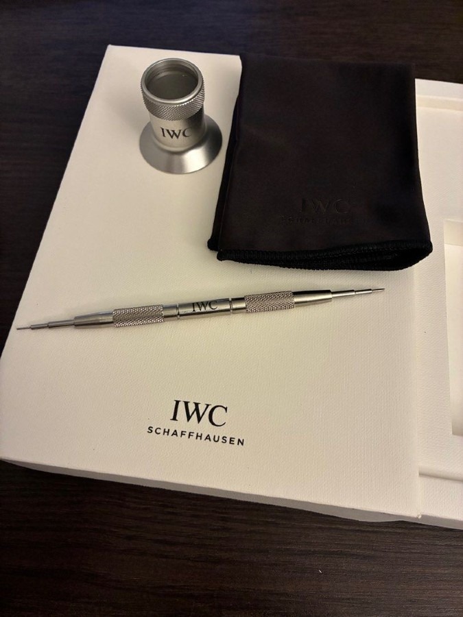 時計好きにはたまらない！IWC純正ツールキット