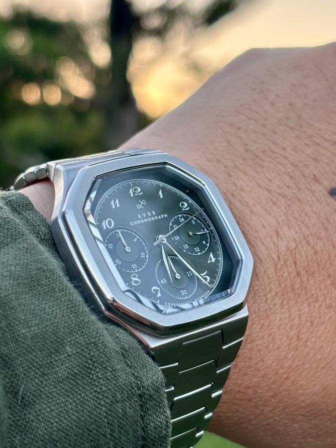 AV86 新作時計「1904 Chronograph」発売前にレビュー