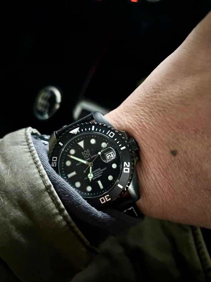 京都 HYAKUICI 101 ダイバーズウォッチ