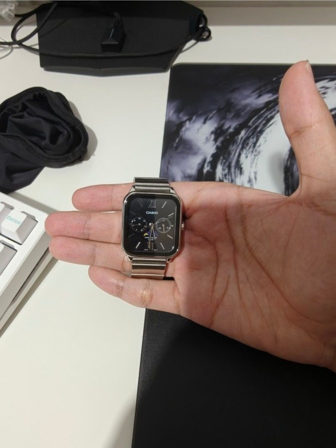 アップルウォッチみたいなカシオウォッチ