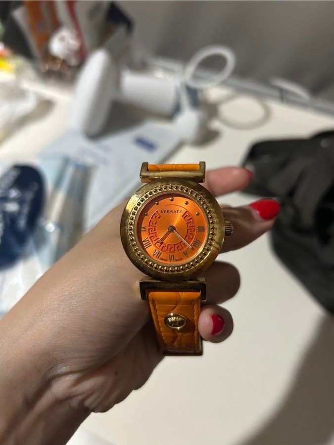 奥様の時計をパシャリ