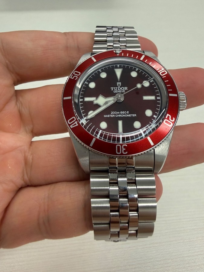 王道なのに、今いちばん完成度が高いダイバーズ