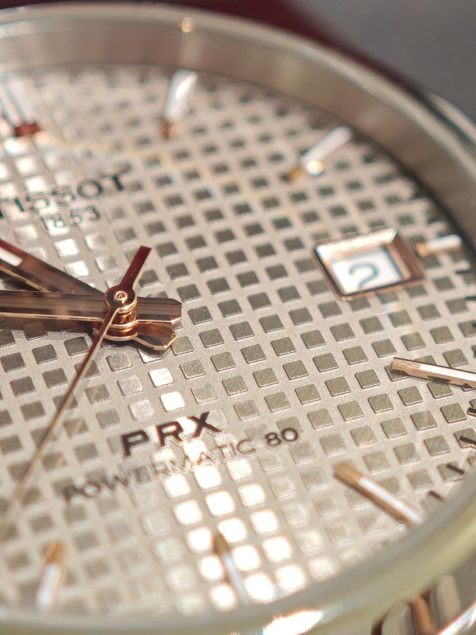 TISSOT　PRXのチタンをゲット