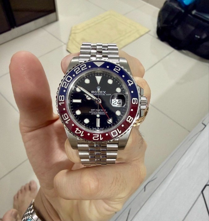 インスタグラムから飛んできました