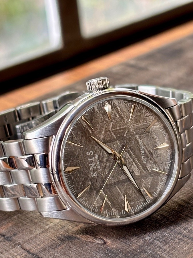 京都発　KNIS メテオライトダイヤルウォッチ