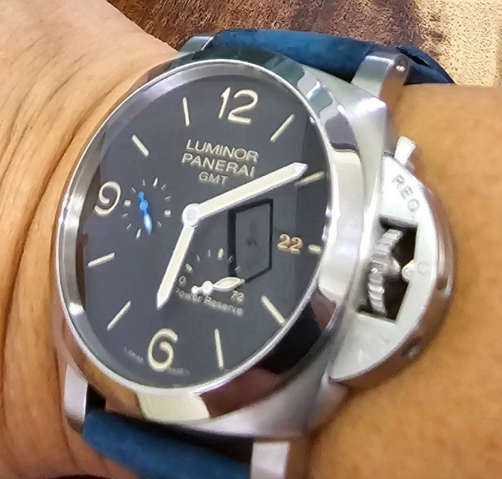 はじめてのパネライ試着