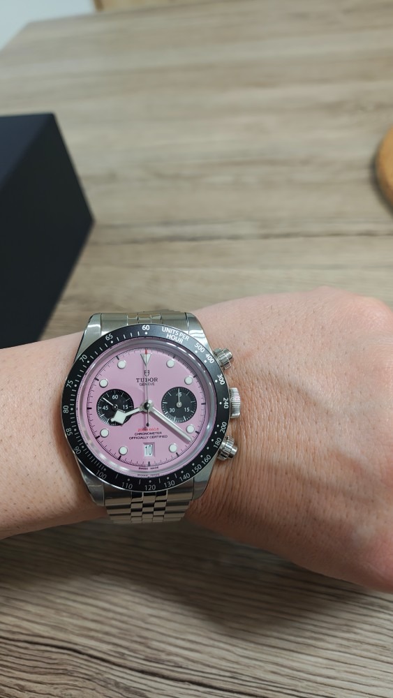 やらしくないピンク