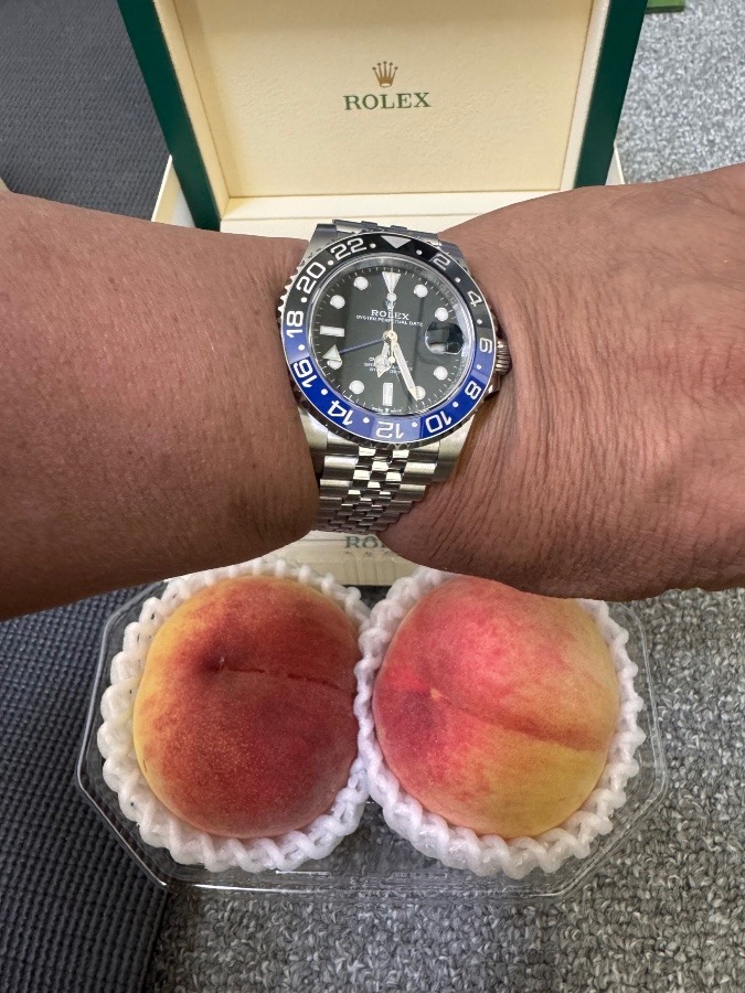 桃とGMTマスターⅡ